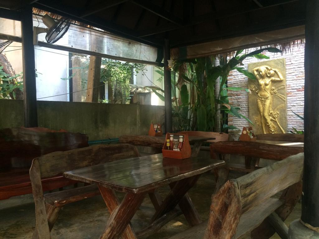 Sea Garden Hostels Хаад Рин Экстерьер фото